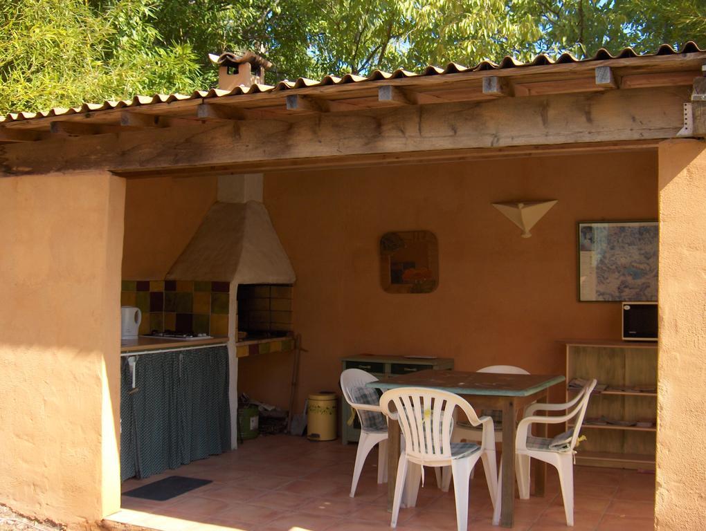 La Genestiere Bed & Breakfast Clermont-lʼHérault Exterior foto